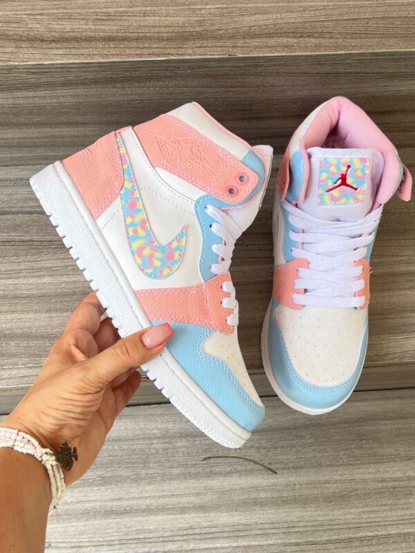 JORDAN CORAL AZUL CIELO